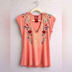 Johnny Was Embroidered Boho Top Small Coral Floral V-Neck Flutter Sleeves NWOT
